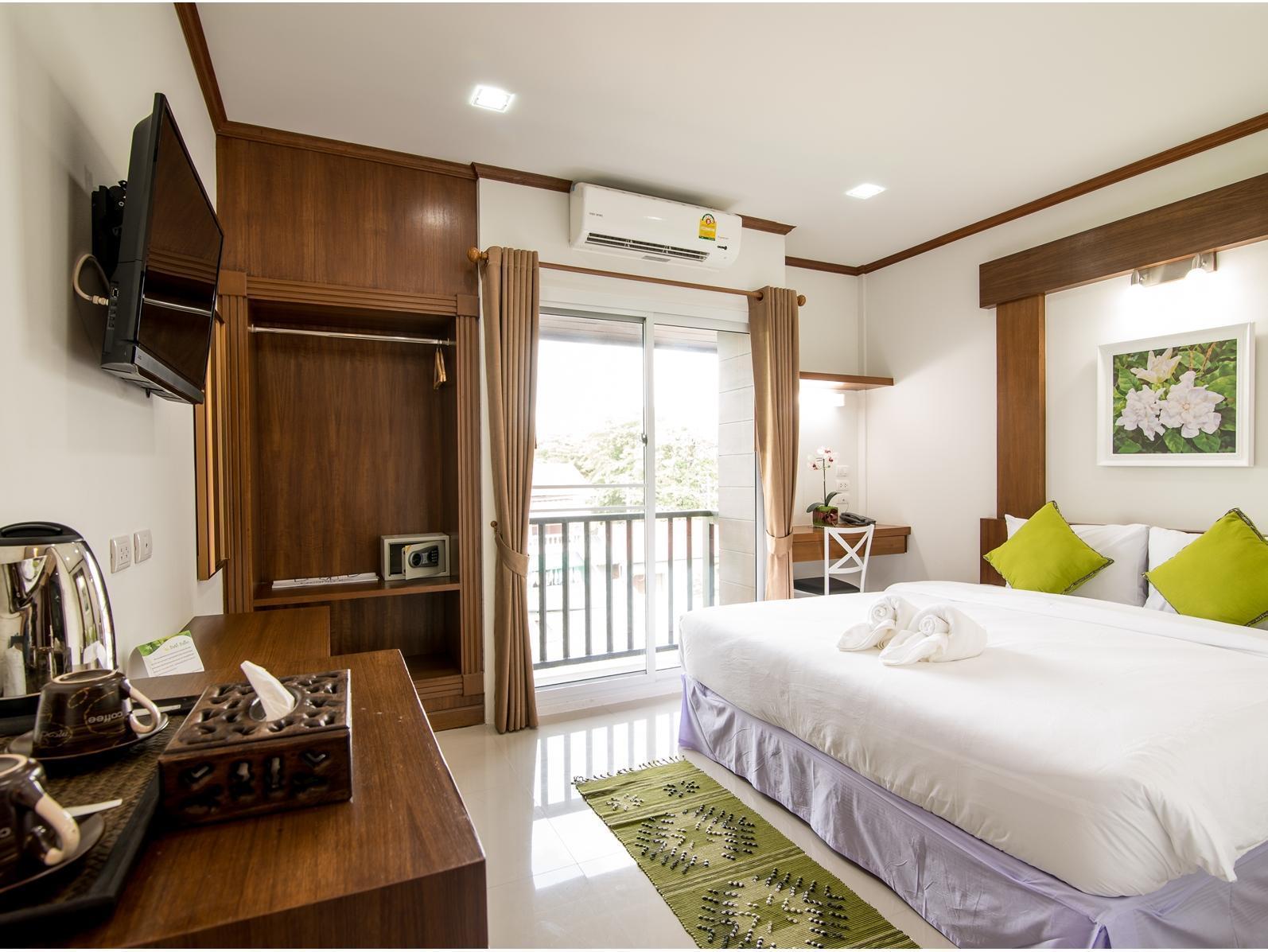 Cozytel Chiangmai Hotel Chiang Mai Exterior photo